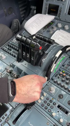 Engine Test run on the Engine Nr4 of the Airbus A-340-300.. #aviation #aviationlovers #aviationlife #aviationdaily #aviationtiktok #aviator #aviation4u #aviationgeek #pilot #pilotsoftiktok #pilotlife #pilots #pilotos #cockpit #cockpitview✈️ #cockpitvideo 