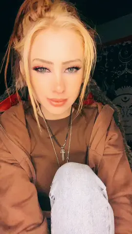 Ithe ending.. 😜 #uwu #GamerGirl #redheadgirl #Scotland #scotlandtiktok #cosplayer #lol 