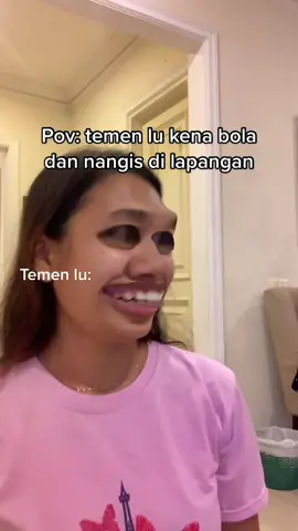 mau ngakak tapi dia nangis☺️😭