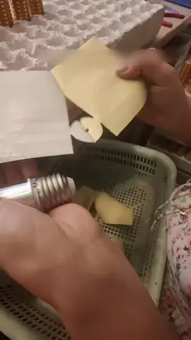 This is how replacement LED lights are made