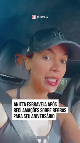 #Anitta esbraveja após reclamações sobre regras para seu aniversário. A #cantora Anitta divulgou uma série de regras para os convidados de seu aniversário e não ficou nada feliz ao receber algumas mensagens #EntretêNews 
