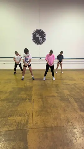 Hip hop combo was 🔥 last week! @Ceili Boyd #dance #hiphop #hiphopdance #hiphopdancer #onpoint #dancestudio #danceaustralia #brisbane 