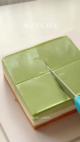 Một chiếc bánh matcha mousse mát lạnh không cần lò nướng cho ngày hè 🍃