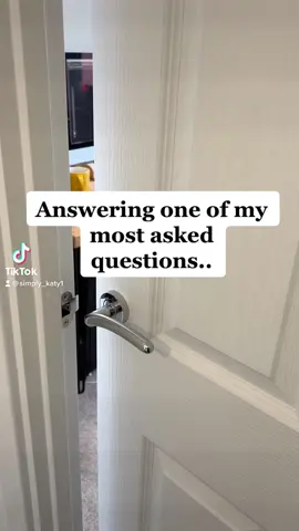 This is definitely one of my most asked questions! 🫣😌 #artist #artistsoftiktok #art #SmallBusiness #smallbusinessowner #procreateart #procreate #illustration #illustrator 