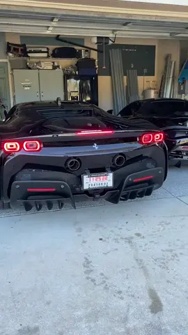Everyone needs a daily for their daily for their daily🤪🤣 thnx @robertmckahan  #dailydriver #dailycar #supercars #dailysupercars #sbviral
