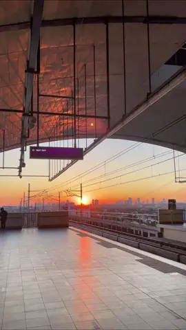 LRT Line 2 Antipolo Station - 6pm everyday view #march232023 