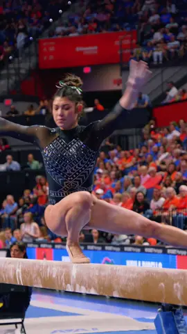 dont blink you might miss it 😉 #gymnastics #athlete #gators #d1 #ncaa #florida #college #fakebody