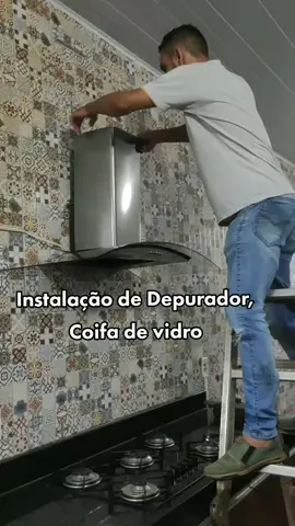 Instalação Coifa De Vidro Tchek. #Gilmar.Moveis