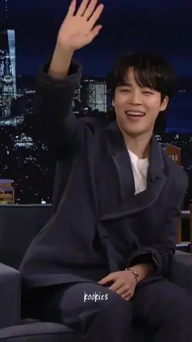 jimin english nya udah fluent ya.. mana dia lucu banget di sini.. kalian harus liat fullnya!!! #parkjimin #jimmyfallonshow 