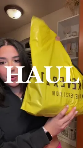 Another haul 😁 @forever21 