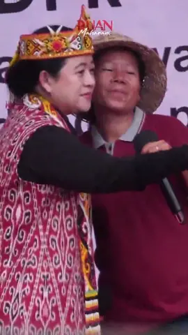 Puan Maharani Bersama Warga Desa Ensaid Panjang #tetappuan #fypシ #fyp #dayak #dayakkalimantan #dayakviral #dayaknese #puanmaharani #pdip #pdiperjuangan #mbakpuan #viral 