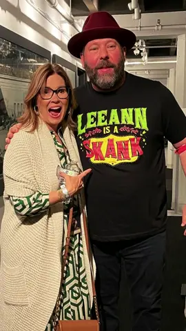 P.S.A. Game Changer Alert 😳😏💀@areyougarbage @bertkreischer #comedianpodcast #podcasts #areyougarbage #wipe #wipeitdown #pee #bathroomtalk  #wipeyobooty