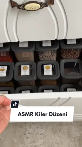 Bakliyat ve baharatlık çekmecemi düzenledim inşallah hemen dağılmazlar amin😂 #bakliyatkavanozu #bakliyatorganizeri #bakliyatdüzeni #baharatlıktakımı #baharatlıkdüzeni #düzenasmr #organizingasmr #organizingidea #düzenfikirleri #kilerdüzeni 