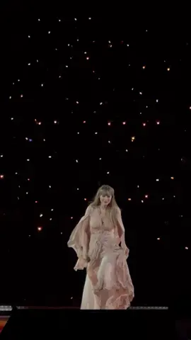 this one is for the august girlies #erastour #tserastour #TSTheErasTour #swifttok #swiftie #august #taylorswift #erastourlasvegas 