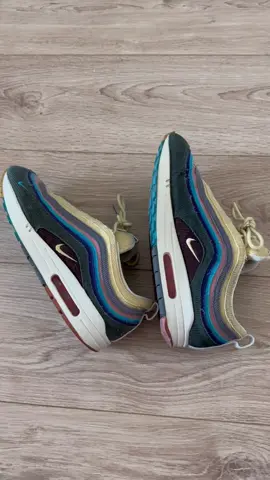 Happy Air Max Day! ❤️ #nike #airmax #airmaxday #sneakers 
