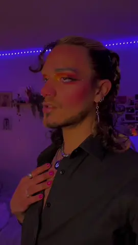 fresh as to death and that facts💅🏽✨ #foryou #virgo #theythem #makeup #transition #lgbt #alt #trending #queertok #prettytheycentral #genderfluid #prettytheycentraltransition #fypシ #briangmontxnez #viral #lilgnar #stickyrice 