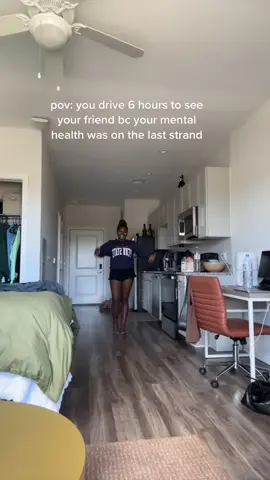 don’t worry yall my therapist endorsed this message abd i miss my girl 😭