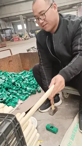 How hammers are made