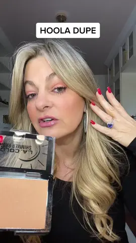 Dupe for hoola bronzer from #dollartree #DollarTreeFines #HoolaBronzer #DollarTreeHacks #DollarTreeHaul #dupes #bronzerdupe 