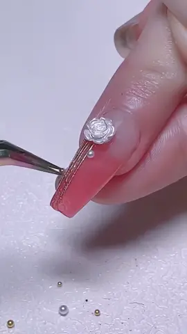 Episode 5 Easy nail art  #nails #nailtutorial #easynailart #easynails#easynailsathome #naildong 