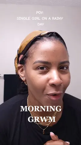 Rainy weather while single you COULD stay inside or find a little trouble to get into😉 #morninggrwm #singlelife #datinglife #tallgirl #dayinmylife 