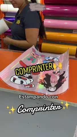 ¿Sabes que es comprinter?🤔🧐Es un tipo de vinilo impreso con tinta ecosolvente ✨  En ponle Color lo trabajmos ☺️🙌 #comprinter #vinilotextil #vinilotextilchile #negociochile #teenseñamos #vinilotermotransferible #vinyl 