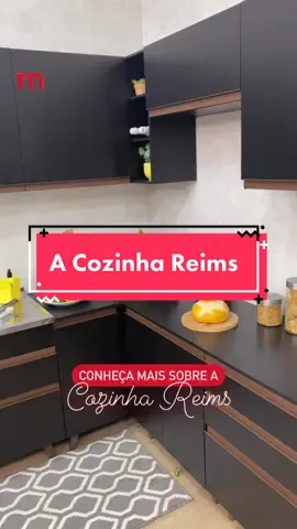 Uma cozinha que traduz o que é ter personalidade! ❤️ Vem conhecer mais detalhes da linha Reims, que é um arraso! ✨ #madesa #madesamoveis #amesuacasa #lojamadesa #cozinha #cozinhaplanejada #mesdoconsumidor