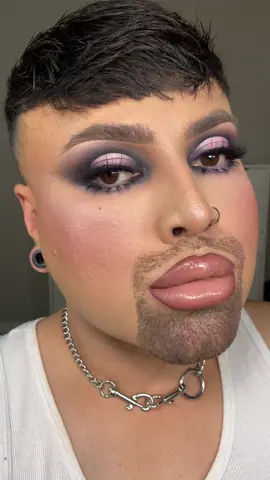 New look 🖤 Also living for this Mix!!!!!!  #makeup #makeuptutorial #makeupartist #makeupgilly #contentcreator #trending #nofilter #transitions 