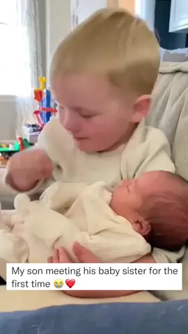 Wasn't ready for this. 😭⁠ (📹 @alison.Retelle) #bigbrother #myson #MomsofTikTok #foryoupage #kiddos #adorable #fypシ #daughter #babylove #myboy 