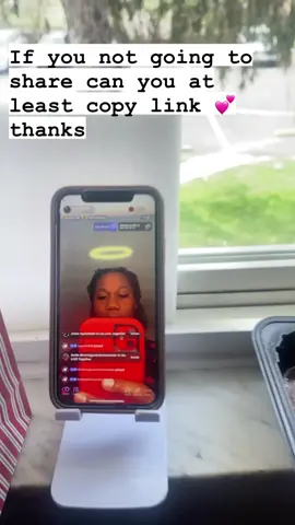 #tellafriendchallenge #tellafriendtotellafriend  #tellafriend #tiktok #Love #influencer #artist 