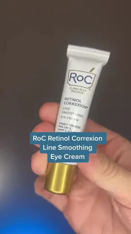 #RoCPartner Puffiness, dark circles, and eye wrinkles? Try the @rocskincare  line smoothing eye cream! #RoCSkincare #Retinolforall #eyecream #retinol #rocretinol 