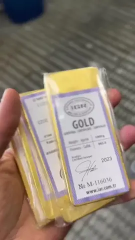 Gold bar 😳