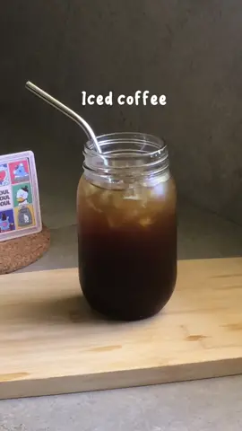 Respuesta a @yadiss12  Okey!! Con esta bebida seguro lo conquistamos ❤️🫡☺️ - Receta:  2 cdtas café instantáneo  2 cdtas azúcar  Hielo  Agua  - #bts #armybts #facil #bebidas #bebidastiktok #icedcoffee #suga #recetas #recetasfaciles #kpop #kpopfypシ #kpopidol #fyp #fypシ゚viral #cafe 