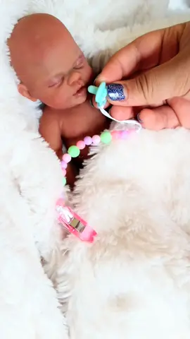 Micropreemie Paci and clip for your babies! to shop link in my Bio! #reborn #accessories #foryoupage 