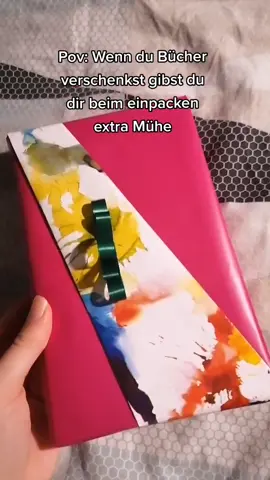 Sina- Inspo für Buchgeschenke  📚💕 #pov #packing #bookgift #bookgiftideas #BookTok #fyp 