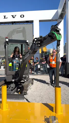 @The_Digger_Girl  trying out the Volvo Skill Challenge at Conexpo 2023 #thediggergirl #excavator #construction #bulldozers #constructionequipment #volvoce #machinery #heavyequipment 