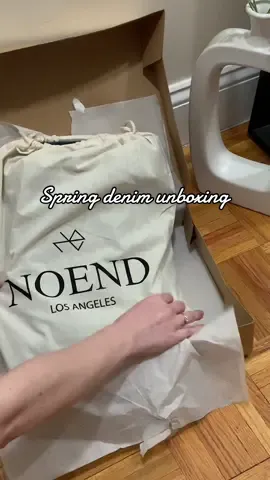 Unbox new denim with me from @noenddenim 🌸 #springdenim #americanmade #denimpants #denimshorts #springtrends2023 #springfashiontrends 