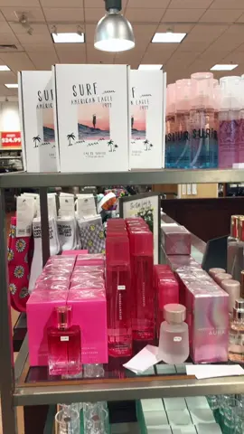 American Eagle perfume smells so good! #americaneaglexelf #americaneagleoutfitters #americaneagleperfume #americaneagleshopping #americaneaglejeans #perfumeshopping #perfumetiktok❤️ #perfumetiktok2023 #smellgoodallthetime 