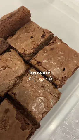 receitinha de brownie by me! #fy #fyp #foryoupage #receita #brownie #aesthetic #Recipe 
