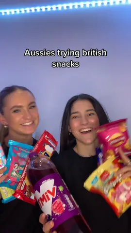 Aussies trying british snack   @Jacinta Baxter #aussiestryingamericanfoods #aussiegals #britishsnacks #fyp 
