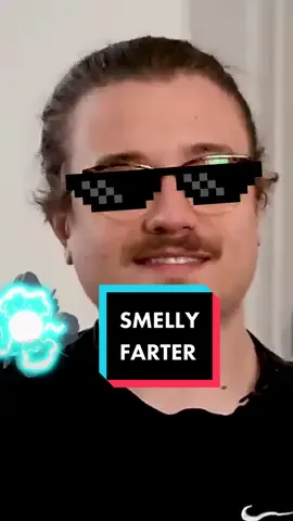 Joshua Weissman makes SMELLY farts 🤮  #tiktok #shorts #reels #joshuaweissman #flakysalt #fart #farts #farttok #fartsarefunny #fartstory #airplane #plane #uncleroger #podcast 