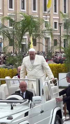 #francesco #perte #papa #pope #sanpietro #roma #rome #francispope #italia #italy #foryou #parati #vaticano #vatican 