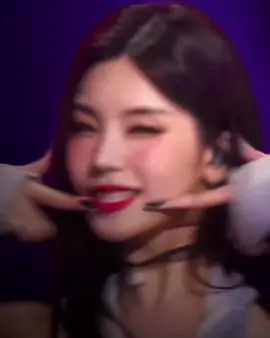 yeji wants me to do the dishes? i do it. yeji wants me make her food? i do it. yeji wants me to mop the house? i do it. yeji wants me to do the laundry? i do it. yeji wants me to get bad grades? i do it. yeji wants me to edit her more? i do it. yes yeji, whatever you want 😘 #yeji #itzy #edit #bstzy #fypシ #fyp  