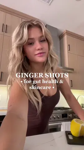 Ginger Shots for gut health and skincare  🍋💛💐 follow @docci for more wellness tips and inspo 🤍✨ Recipe:  2 Lemons A good amount of ginger Water . . . . 🎥: @gracienelson #gingershots #wellnesshots #bloating #reducebloaring #guthealth #skincare #constipationrelief #debloatingtips 