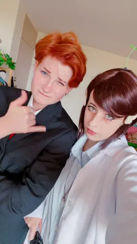 Pretty sure we spent more time filming tiktoks than we did at comic con yesterday but shhh #reaganridley #reaganridleycosplay #bretthand #bretthandcosplay #insidejob #insidejobnetflix #insidejobcosplay 