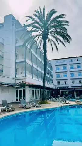 Temporada 2023 en marcha!! 😎🏩🌴🏊‍♀️ #vacaciones2023
