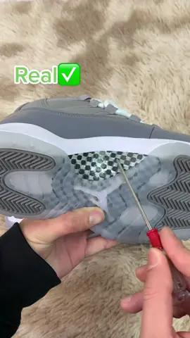 #realvafake#jordan11#sneakerhead#shoes#fypage 