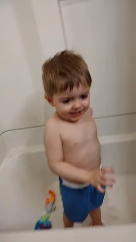 does anybody else have a child that wants to take a bath every single day or is it just me