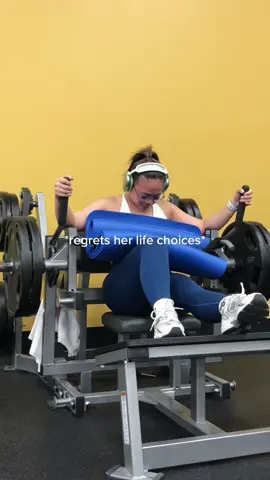 the way my legs were shaking after this 😩🔥 #germanvolumetraining #hipthrust #legworkout #gymgirl #fyp 