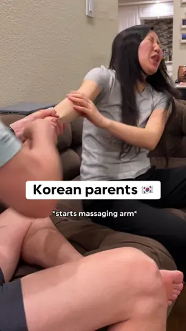 The craziest part is that it actually works 😳 #acupuncture #koreanculture #Asianculture #Asianamerican #easternmedicine #chi  
